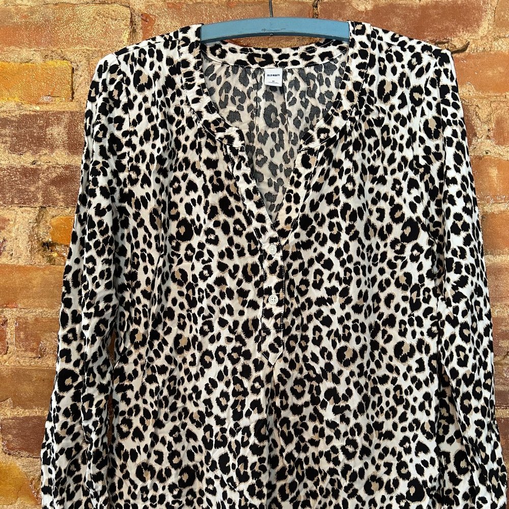Leopard Print Long Sleeve Shirt